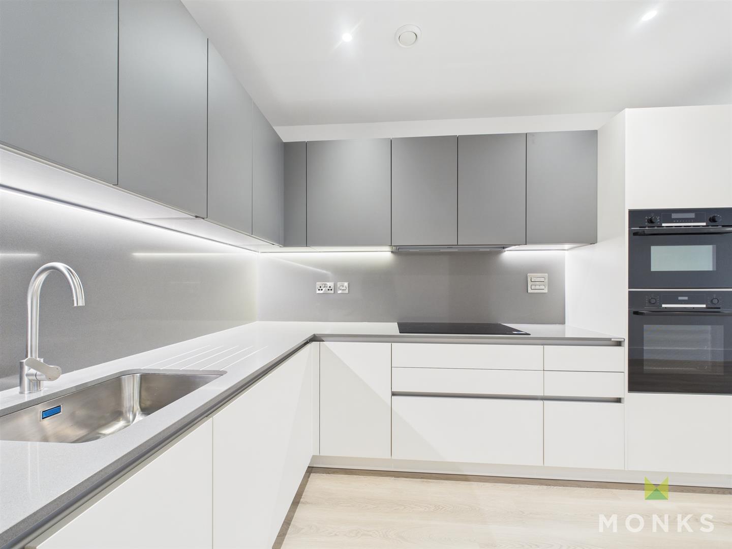 16 Old Coleham Court, Shrewsbury, SY3 7BS For Sale